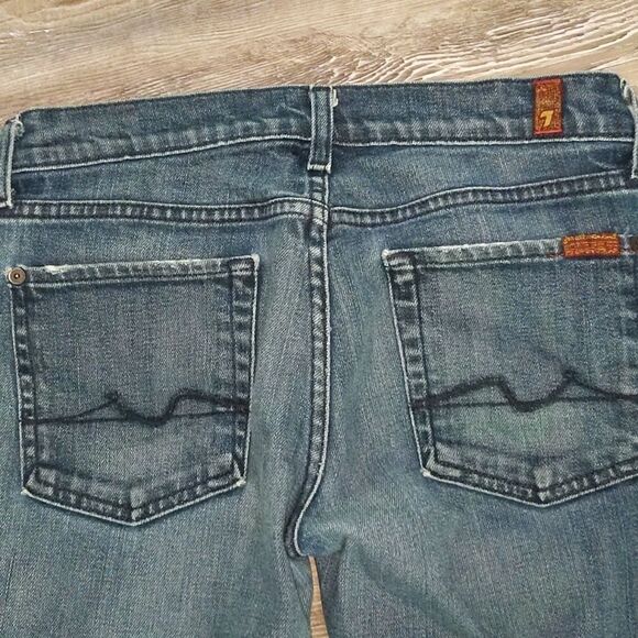 7 for all Man Kind cropped capris Sz  27 - Picture 3 of 6